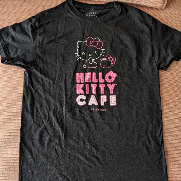Las Vegas Hello Kitty Black T shirt Small - Picture 2 of 3